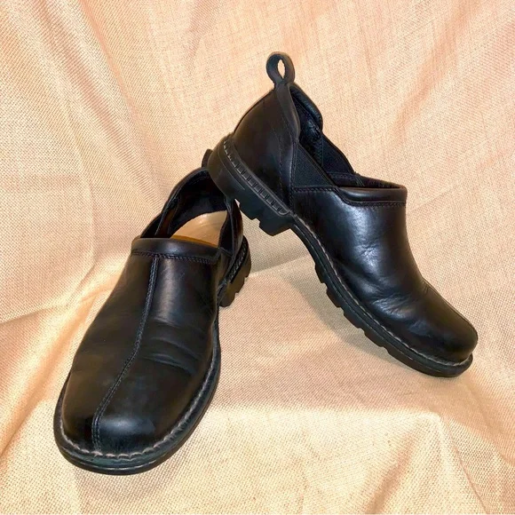 UGG | Shoes | Mens Ugg Australia Dyersville Black Leather  display picture 1